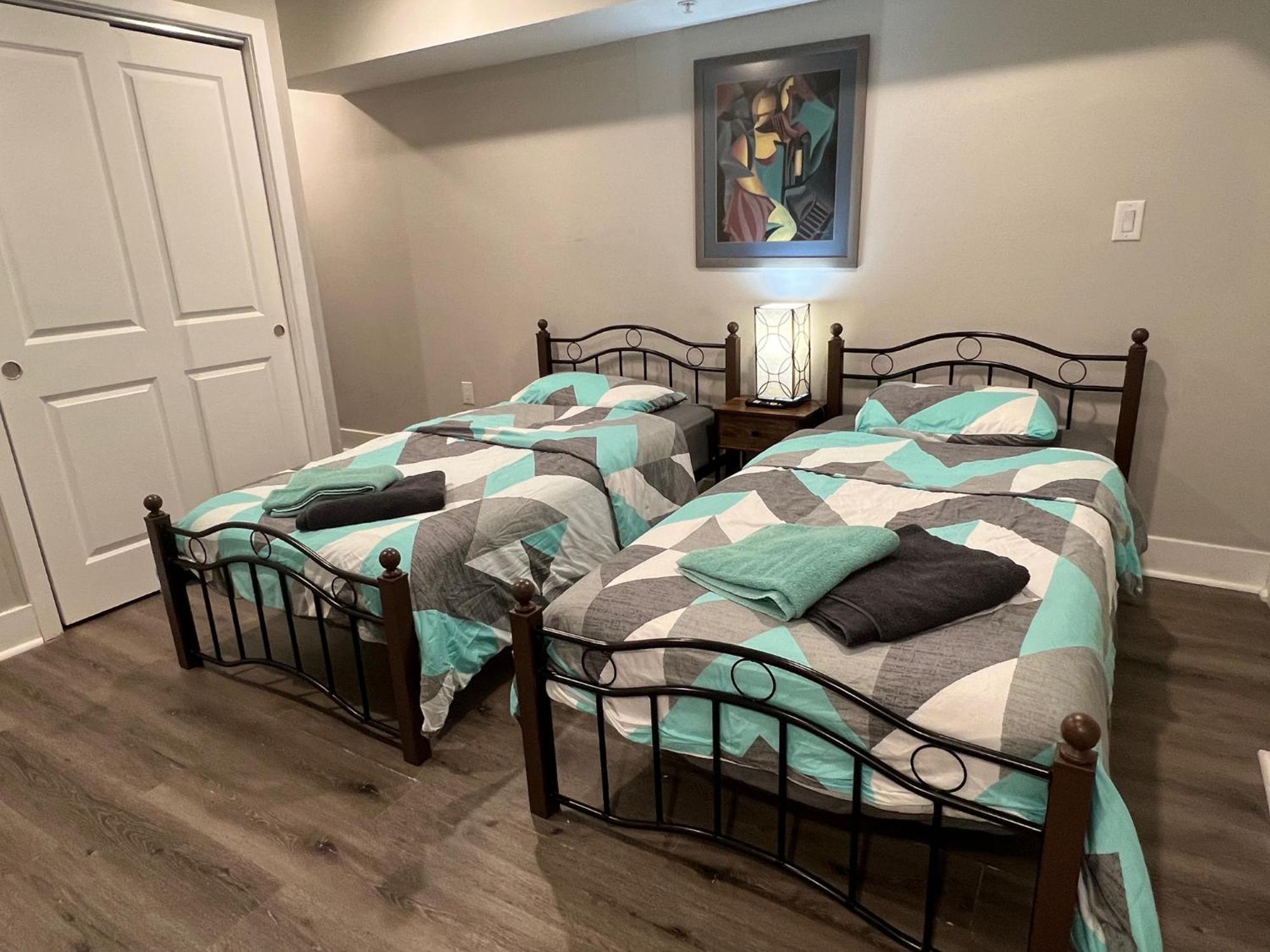 Apartamento Charming 3Br 2Ba With Private Patio Filadelfia Exterior foto