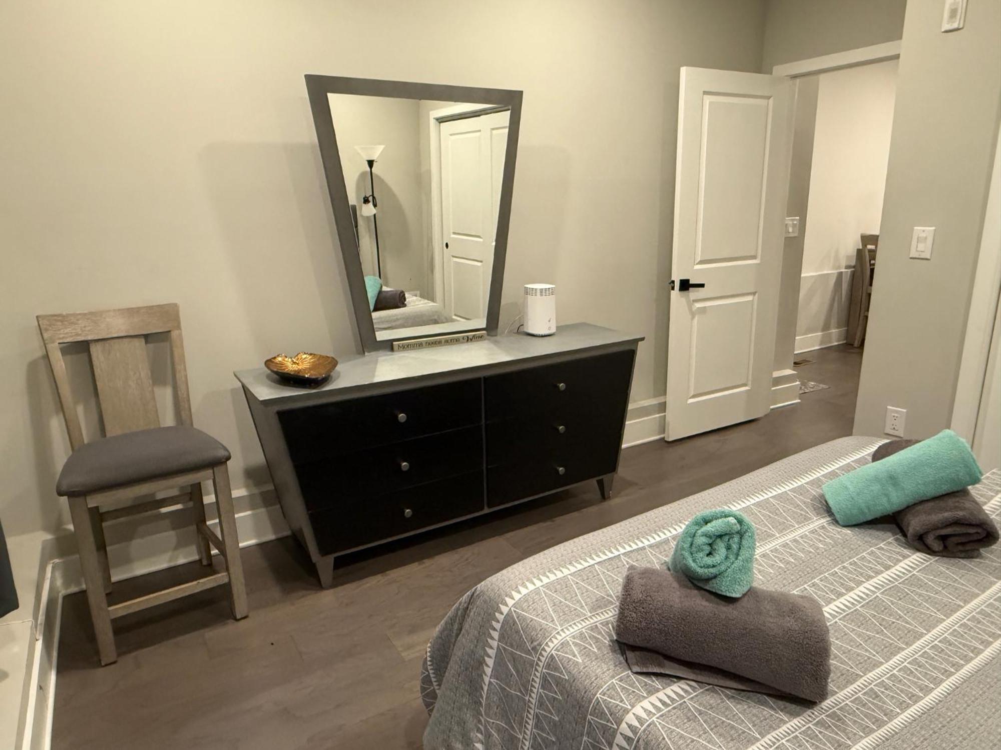 Apartamento Charming 3Br 2Ba With Private Patio Filadelfia Exterior foto
